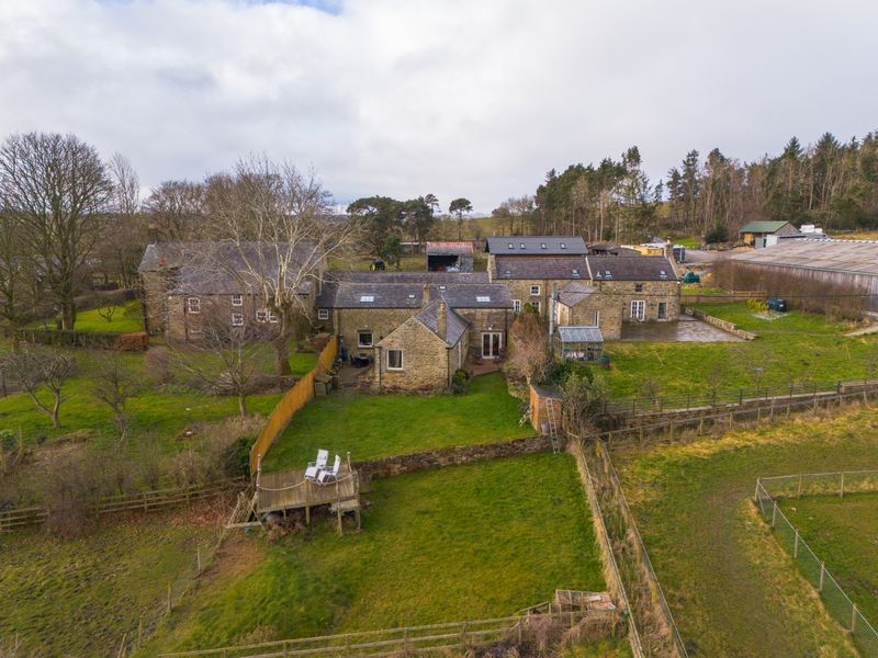 Middle Low, Woodside Barn