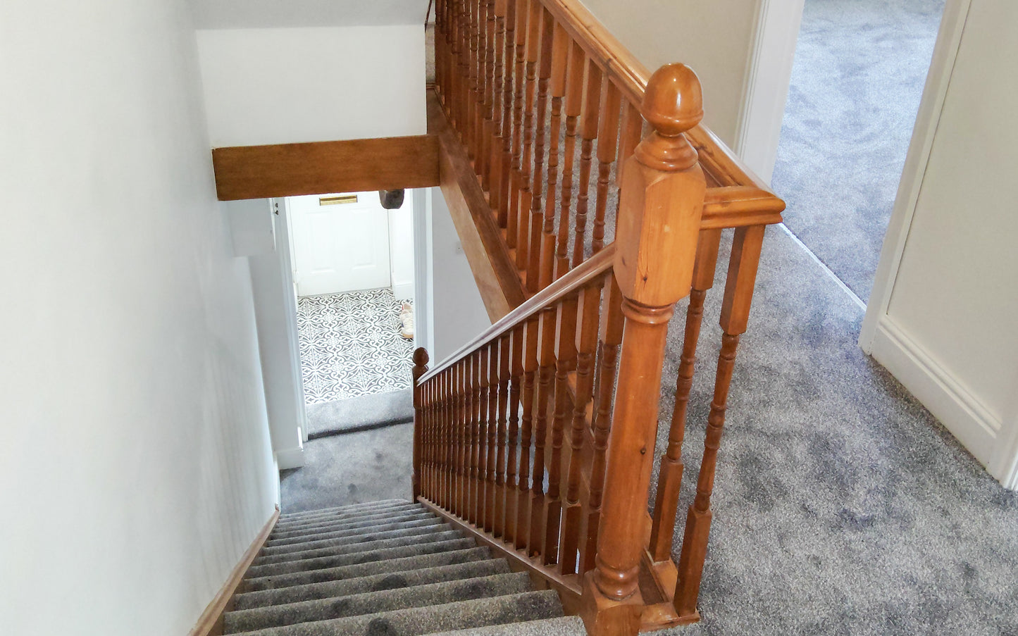 Oak Terrace, Holmside