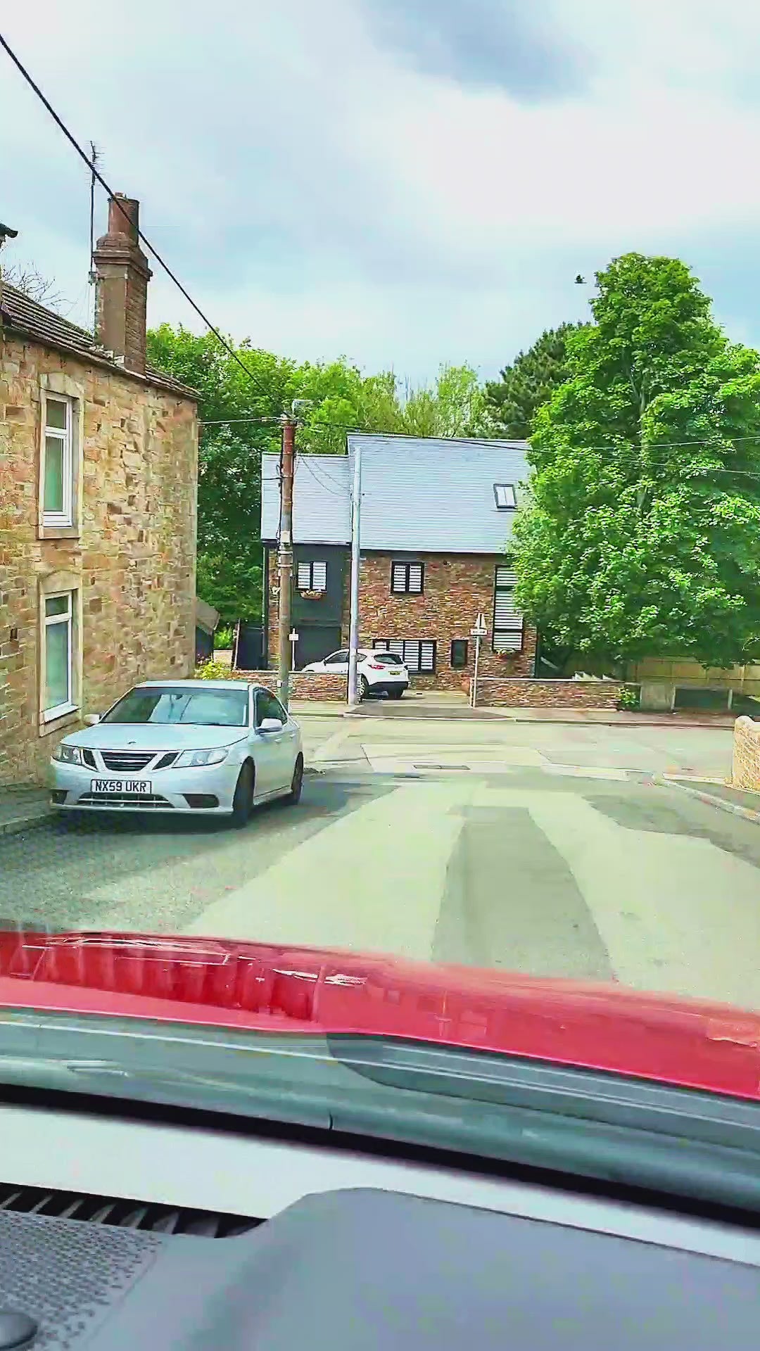 Load video: Delem, Consett